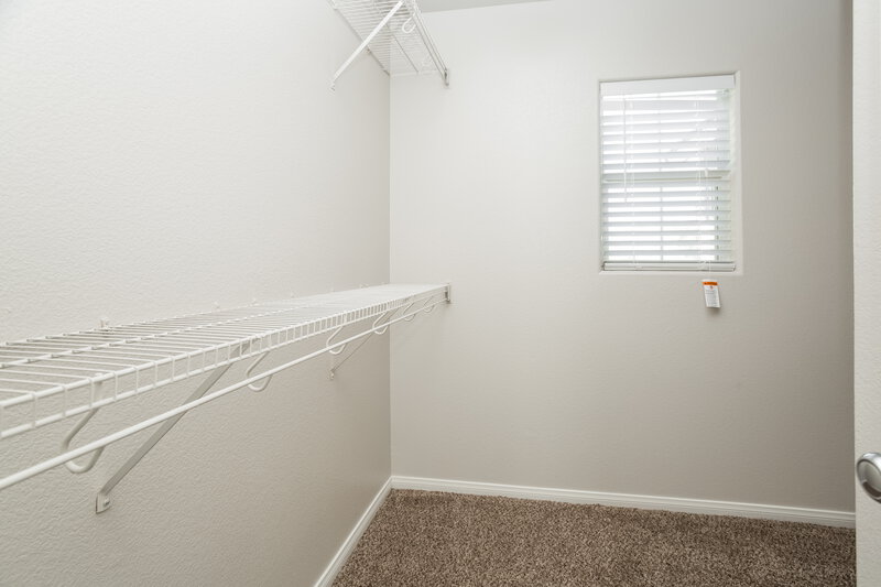 2,840/Mo, 5812 Gemstone Peak Street North Las Vegas, NV 89031 Walk In Closet View