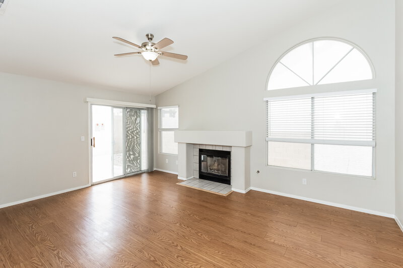 2,070/Mo, 175 Mirador Street Henderson, NV 89074 Living Room View