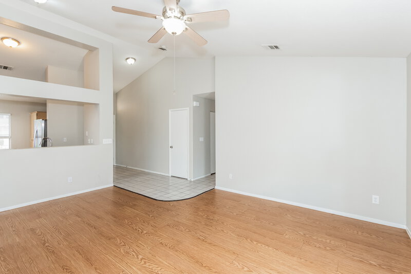 2,070/Mo, 175 Mirador Street Henderson, NV 89074 Living Room View 2