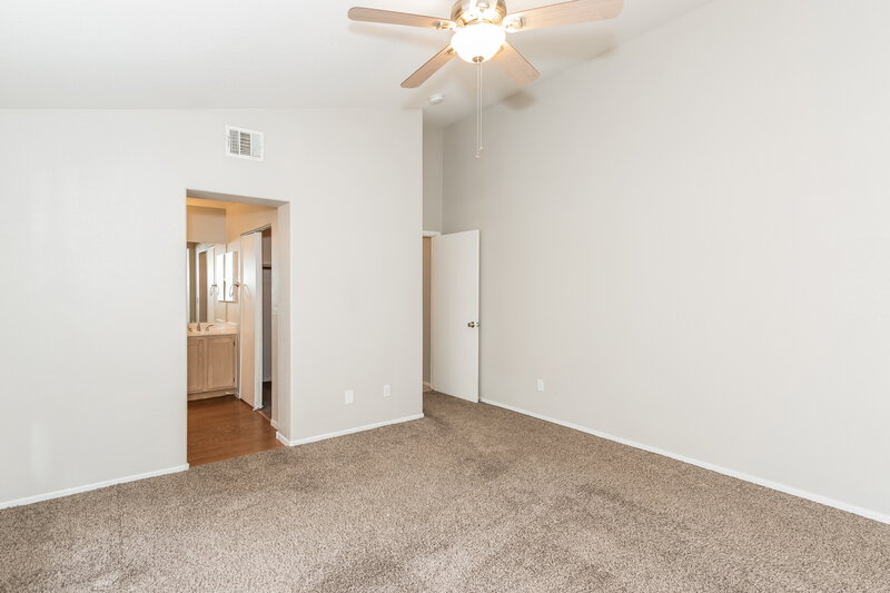 2,070/Mo, 175 Mirador Street Henderson, NV 89074 Main Bedroom View