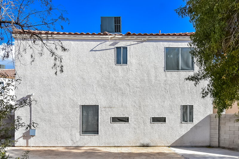 3,060/Mo, 8884 Hampton Green Avenue Las Vegas, NV 89129 Rear View