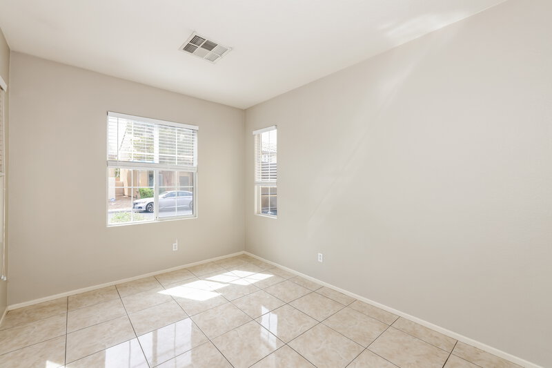 1,960/Mo, 4076 Oliver Sagebrush Drive Las Vegas, NV 89122 Living Room View