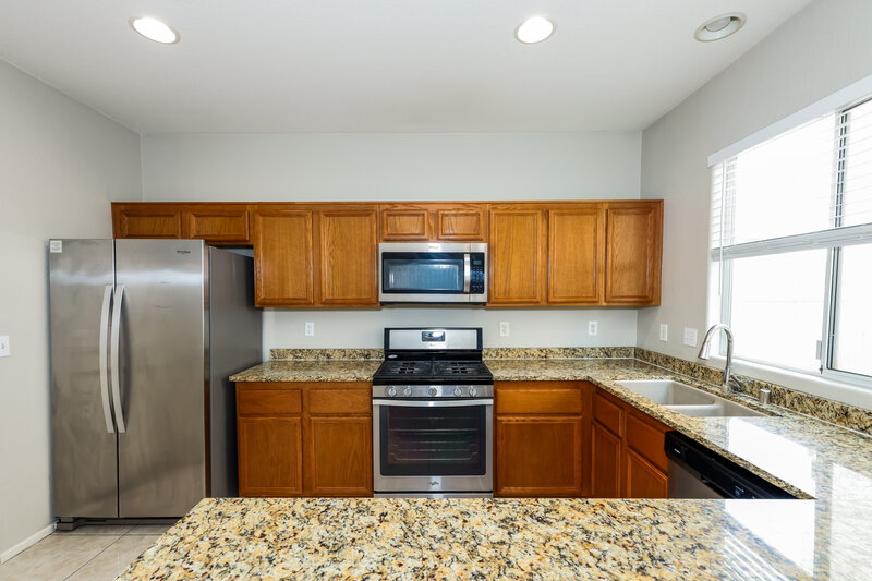 1,960/Mo, 4076 Oliver Sagebrush Drive Las Vegas, NV 89122 Kitchen View