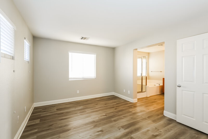 1,850/Mo, 4076 Oliver Sagebrush Drive Las Vegas, NV 89122 Main Bedroom View