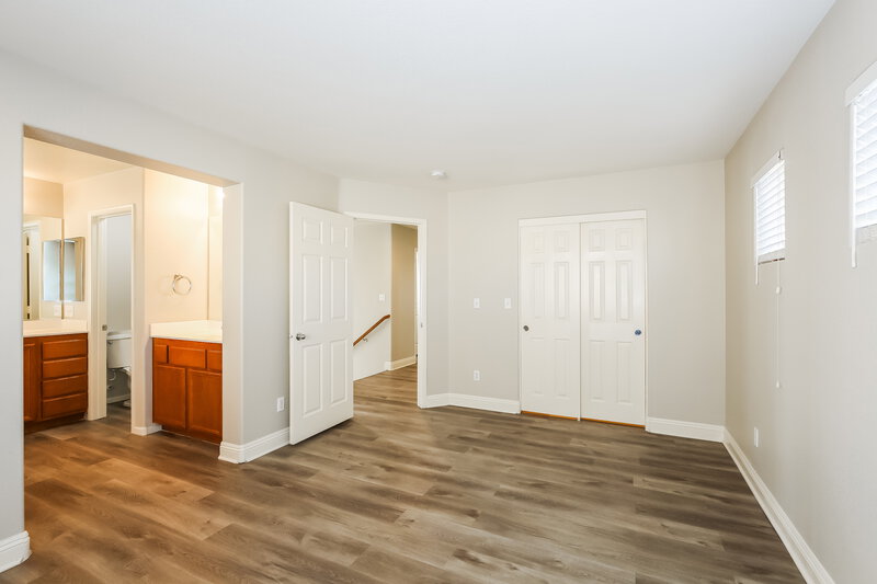 1,850/Mo, 4076 Oliver Sagebrush Drive Las Vegas, NV 89122 Main Bedroom View 2