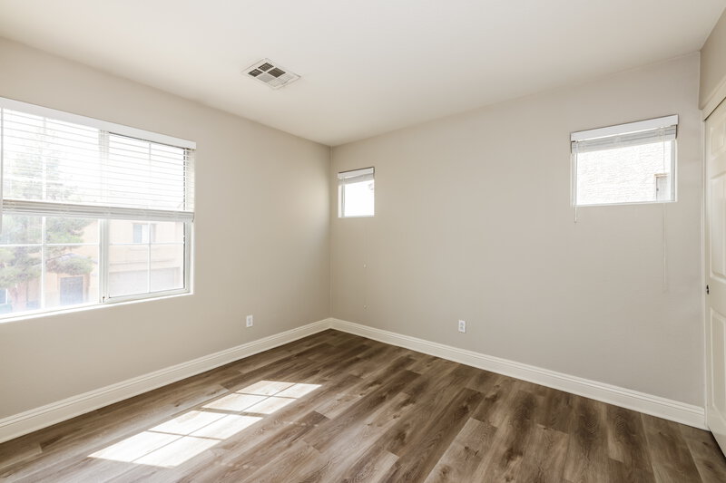 1,960/Mo, 4076 Oliver Sagebrush Drive Las Vegas, NV 89122 Bedroom View