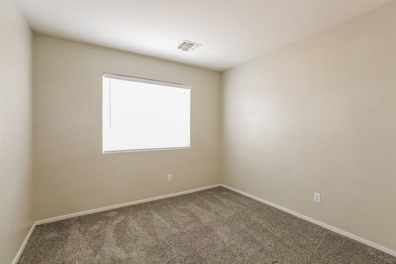 1,825/Mo, 2516 West El Campo Grande Avenue North Las Vegas, NV 89031 Bedroom View