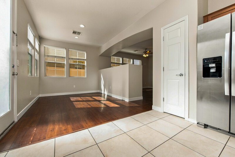 2,080/Mo, 5344 Brazelton St North Las Vegas, NV 89081 Pantry View