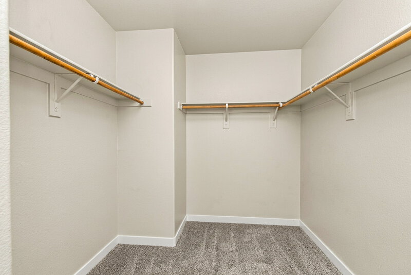 2,080/Mo, 5344 Brazelton St North Las Vegas, NV 89081 Walk In Closet View