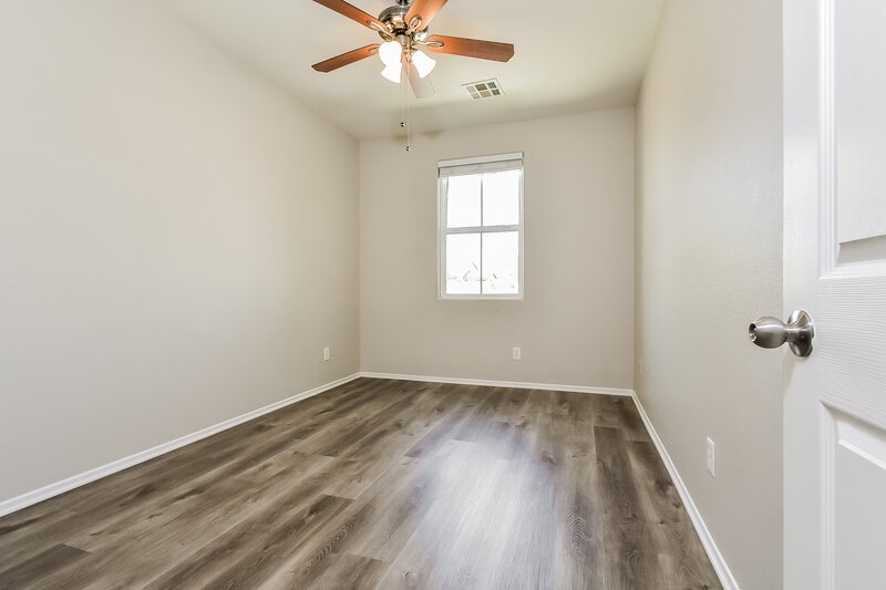 1,980/Mo, 3169 Calamus Pointe Ave North Las Vegas, NV 89081 Bedroom View 2