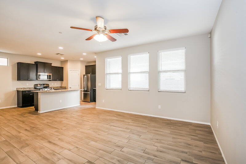 1,885/Mo, 10208 Ruggles Mansion Ave Las Vegas, NV 89166 Living Room View 3