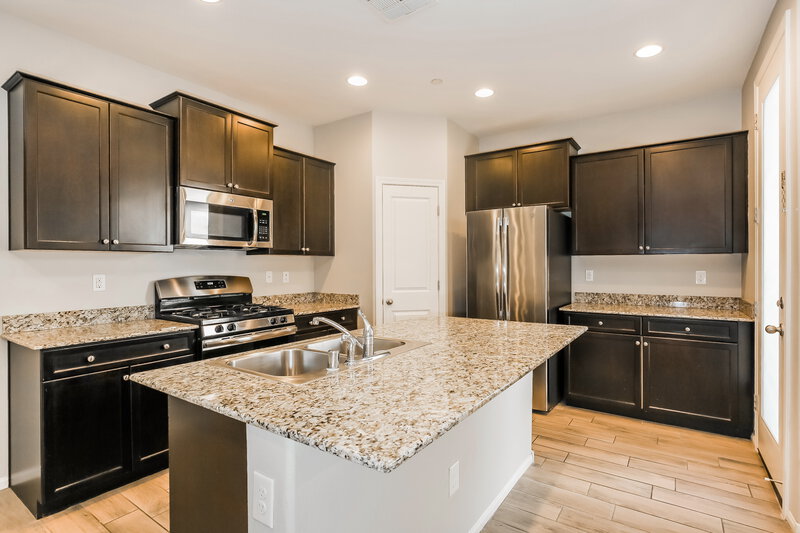 1,885/Mo, 10208 Ruggles Mansion Ave Las Vegas, NV 89166 Kitchen View
