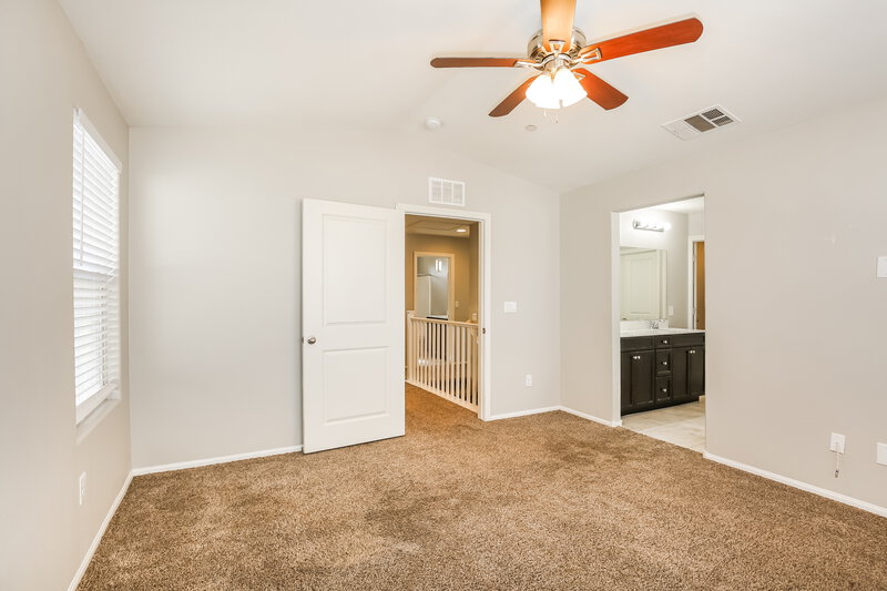 1,885/Mo, 10208 Ruggles Mansion Ave Las Vegas, NV 89166 Main Bedroom View 2