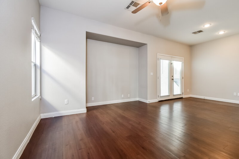 2,045/Mo, 1017 Appaloosa Hills Avenue North Las Vegas, NV 89081 Living Room View