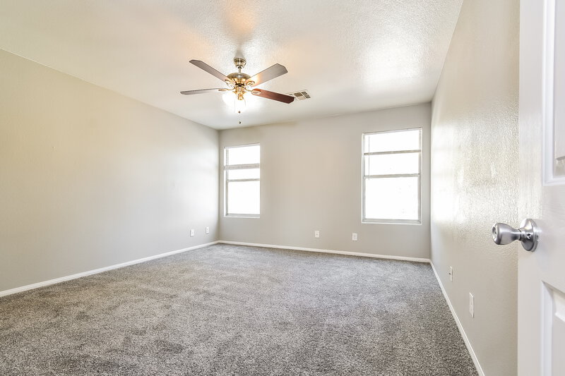 2,195/Mo, 4048 Hazelridge Drive Las Vegas, NV 89129 Main Bedroom View