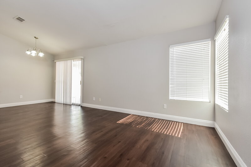 2,095/Mo, 324 Montessa Avenue North Las Vegas, NV 89031 Living Room View 2
