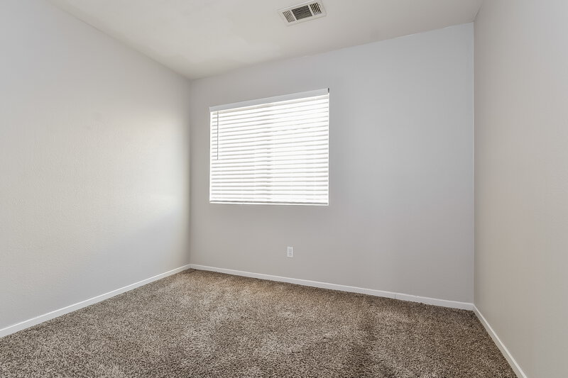 2,095/Mo, 324 Montessa Avenue North Las Vegas, NV 89031 Bedroom View 2
