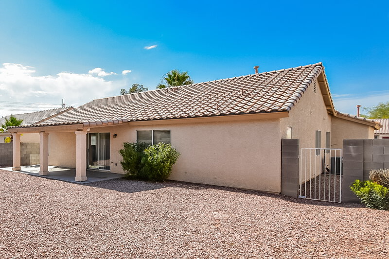 2,095/Mo, 324 Montessa Avenue North Las Vegas, NV 89031 Rear View