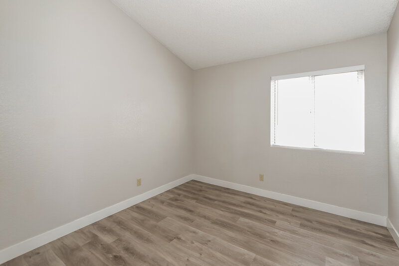 1,975/Mo, 8136 Tone St Las Vegas, NV 89123 Bedroom View 2