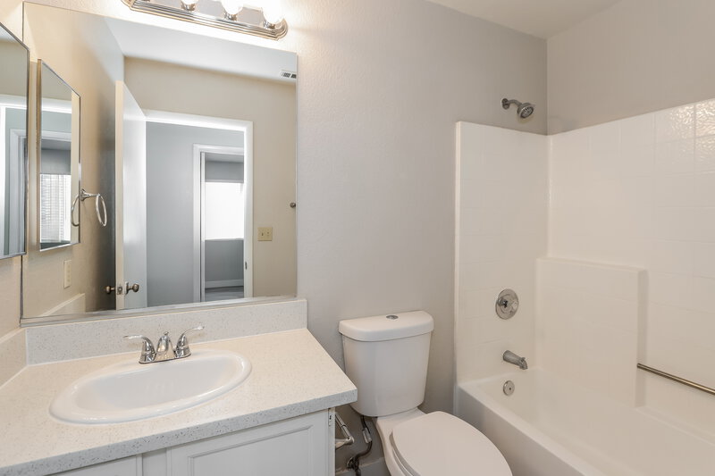 1,975/Mo, 8136 Tone St Las Vegas, NV 89123 Bathroom View