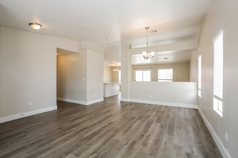2,210/Mo, 3015 West Hammer Lane North Las Vegas, NV 89031 Living Room View
