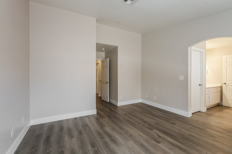 2,210/Mo, 3015 West Hammer Lane North Las Vegas, NV 89031 Main Bedroom View 2