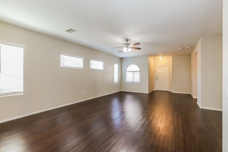 2,850/Mo, 6236 Eagle Crossing Street Las Vegas, NV 89130 Living Room View 2