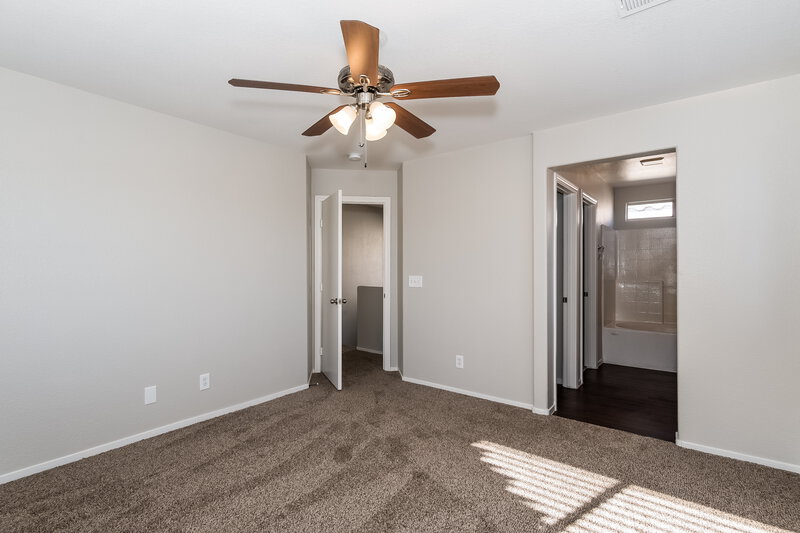 1,750/Mo, 4810 Leadership Court North Las Vegas, NV 89031 Master Bedroom View 2