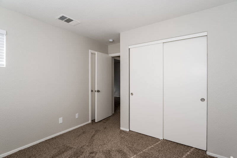1,750/Mo, 4810 Leadership Court North Las Vegas, NV 89031 Bedroom View