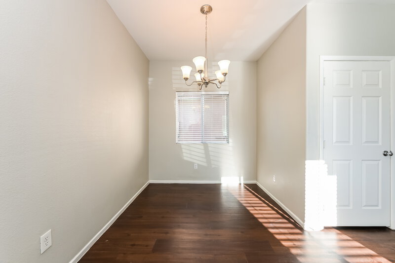 1,995/Mo, 6113 Blue Luna Street North Las Vegas, NV 89081 Dining Room View