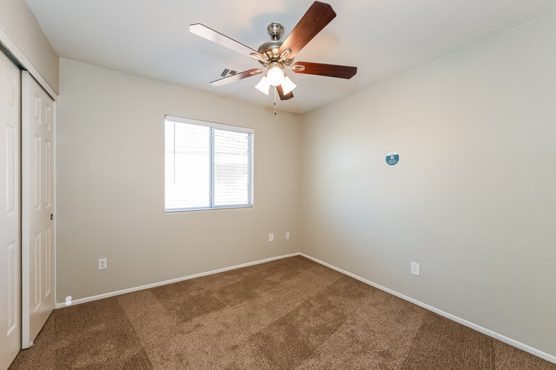 1,995/Mo, 6113 Blue Luna Street North Las Vegas, NV 89081 Bedroom View