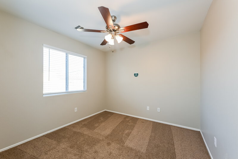 1,995/Mo, 6113 Blue Luna Street North Las Vegas, NV 89081 Bedroom View 2