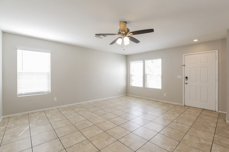 2,050/Mo, 1024 Skyforest Dr Henderson, NV 89011 Living Room View