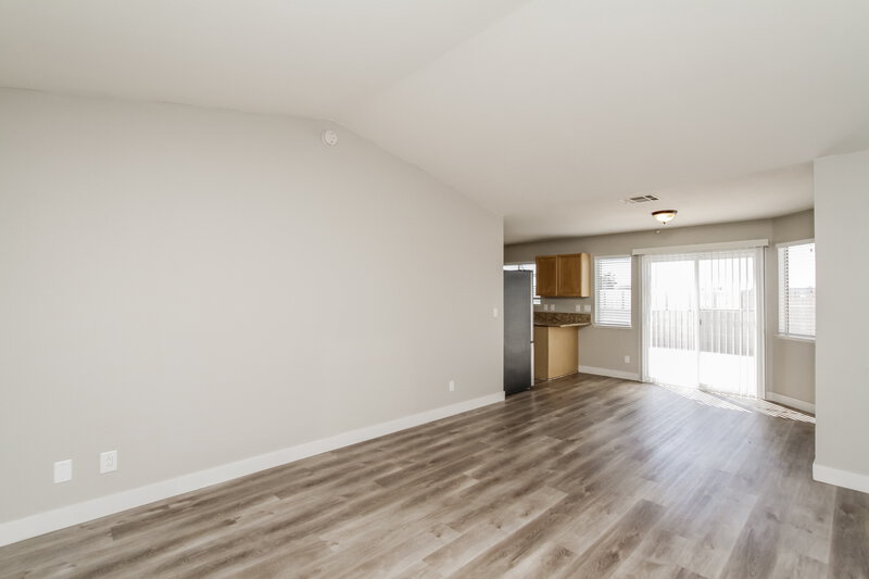 1,870/Mo, 2365 Beaver Bay Ct Las Vegas, NV 89156 Living Room View 3