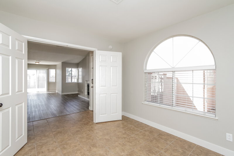 1,870/Mo, 2365 Beaver Bay Ct Las Vegas, NV 89156 Bedroom View