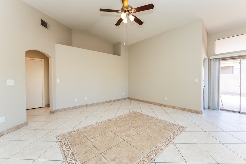 1,835/Mo, 1207 Cobble Lake Ave North Las Vegas, NV 89081 Living Room View