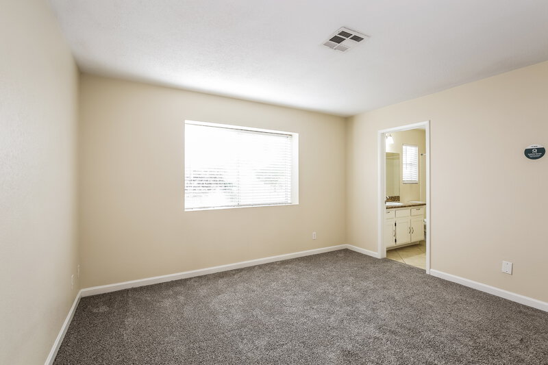 1,995/Mo, 9405 Hershey Lane Las Vegas, NV 89134 Main Bedroom View