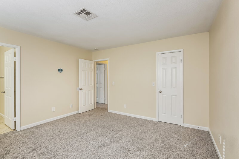 1,995/Mo, 9405 Hershey Lane Las Vegas, NV 89134 Main Bedroom View 2