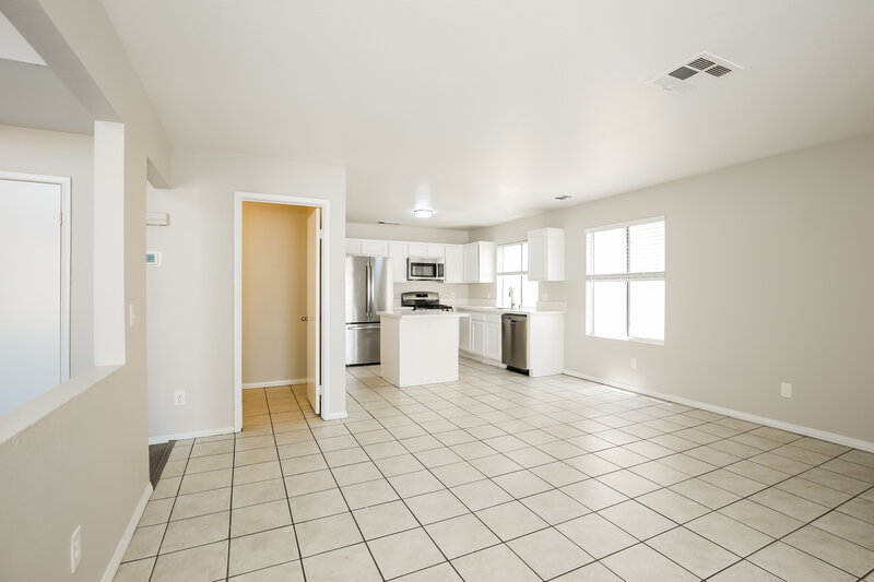 2,425/Mo, 7212 Single Pine Drive Las Vegas, NV 89128 Family Room View 2