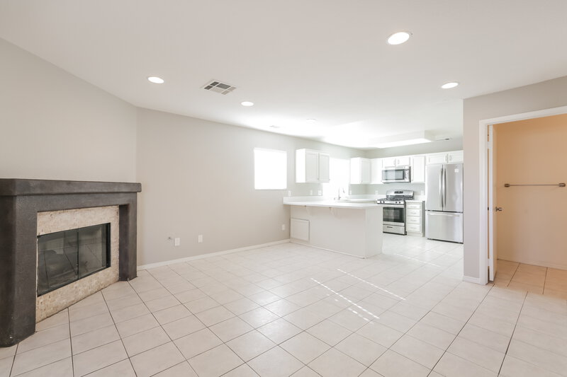 2,115/Mo, 1812 Sierra Hills Wy Las Vegas, NV 89128 Living Room View 2