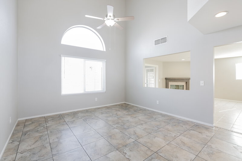 2,115/Mo, 1812 Sierra Hills Wy Las Vegas, NV 89128 Sitting Room View