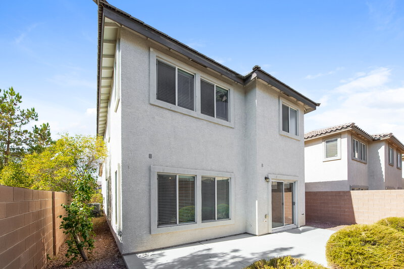 2,100/Mo, 1240 Maple Pines Ave North Las Vegas, NV 89081 Rear View