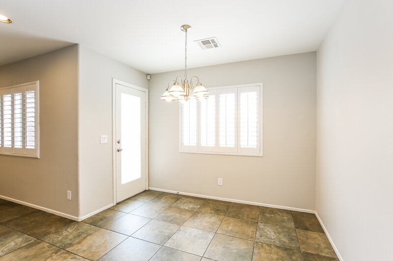 2,245/Mo, 10611 Gibbous Moon Dr Las Vegas, NV 89129 Dining Room View