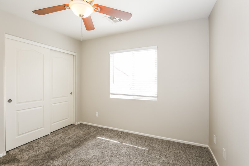 2,245/Mo, 10611 Gibbous Moon Dr Las Vegas, NV 89129 Bedroom View 2