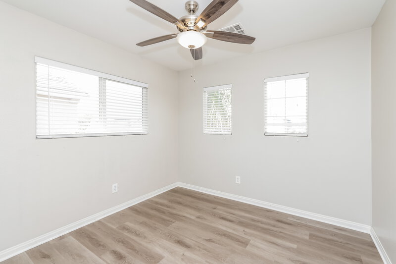 1,950/Mo, 5305 Jackson Valley Court Las Vegas, NV 89131 Bedroom View 2