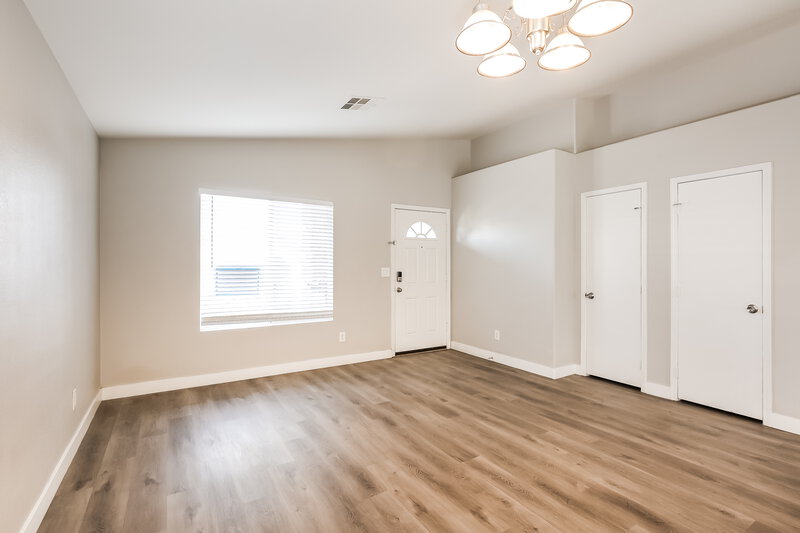 1,790/Mo, 5119 Keswick Road North Las Vegas, NV 89031 Dining Room View