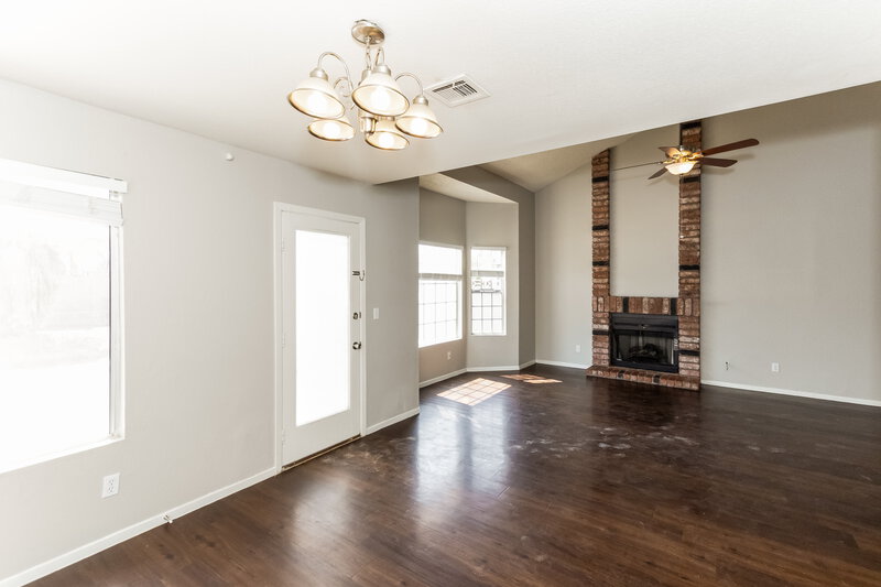 1,795/Mo, 1620 Lorna Drive Henderson, NV 89011 Living Room View 3