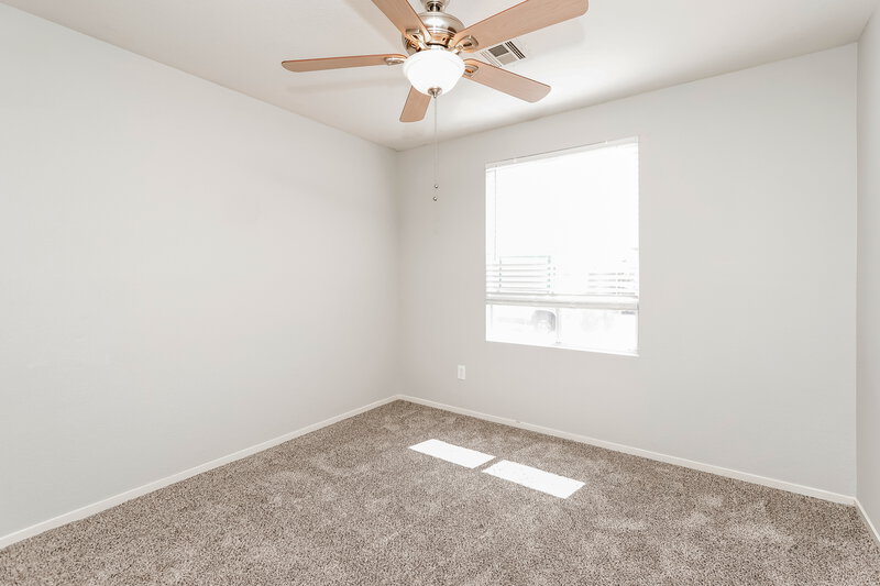 1,890/Mo, 5405 Jose Ernesto Street North Las Vegas, NV 89031 Bedroom View 2