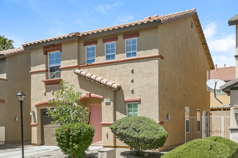 1,865/Mo, 7332 Camden Pine Ave Las Vegas, NV 89129 Front View