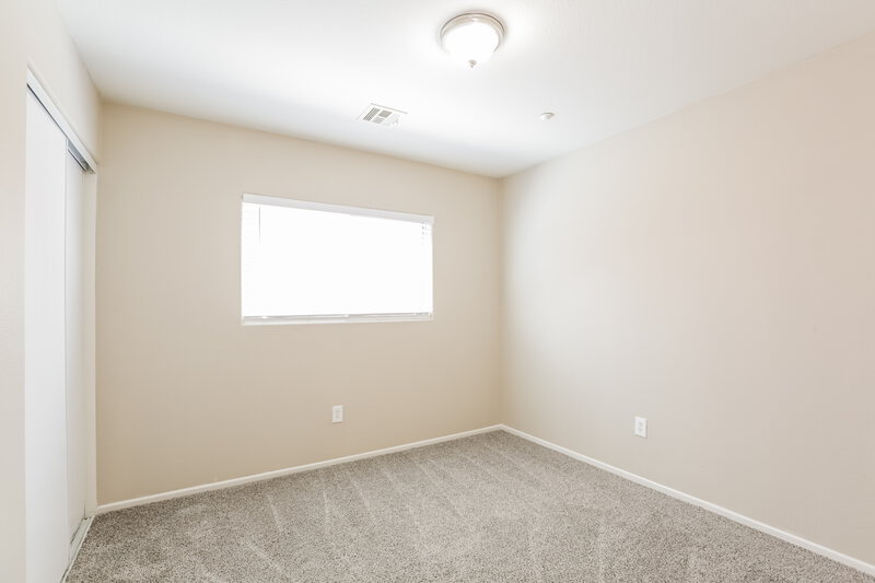 2,640/Mo, 7332 Camden Pine Ave Las Vegas, NV 89129 Bedroom View 3